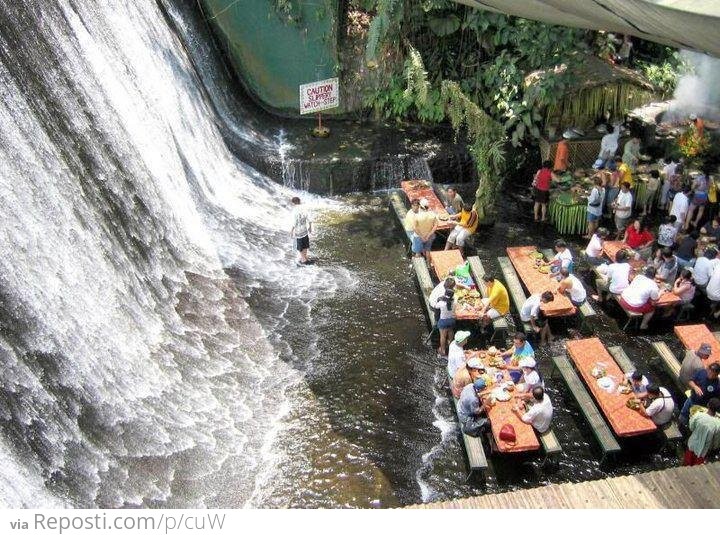 Waterfall Restorant