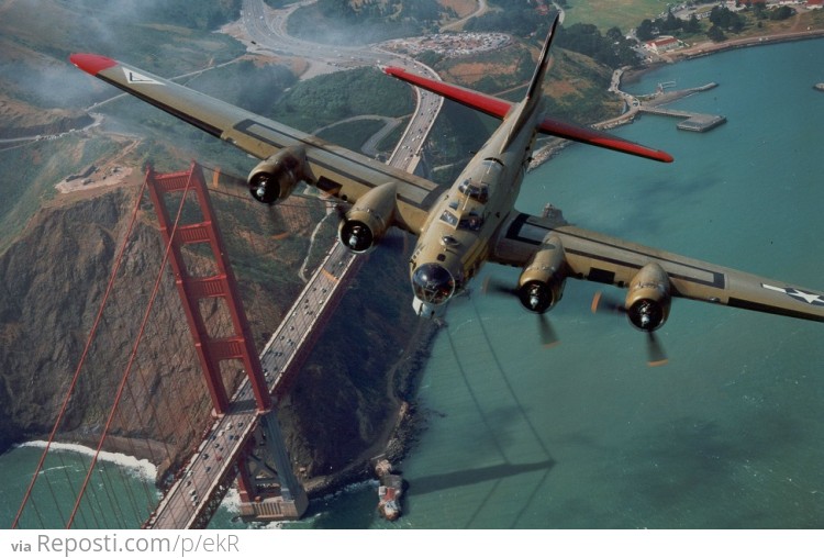 Golden Gate Bridge Flyover