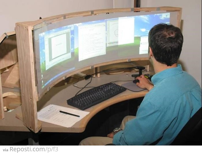Wide Monitor