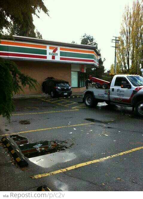 7/11 Drive Through