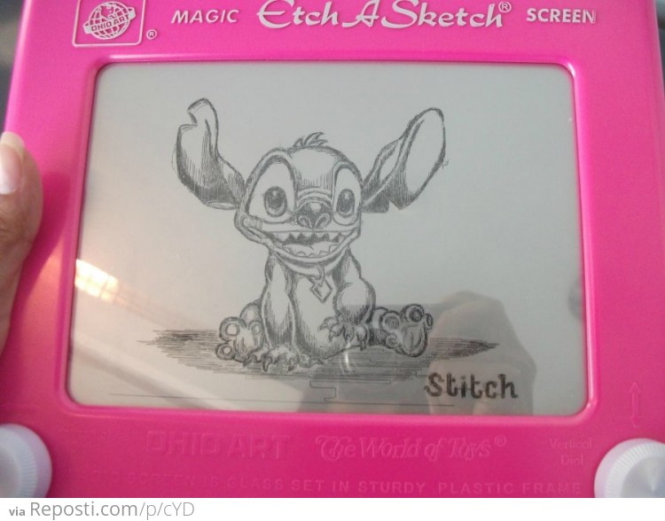 My friend etch-a-sketched this on her plane ride to Hawaii!