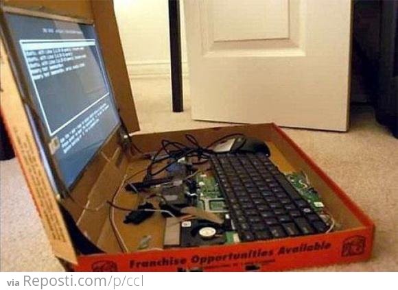 Pizzabox Laptop