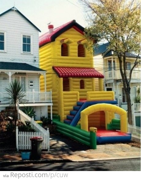 Balloon House