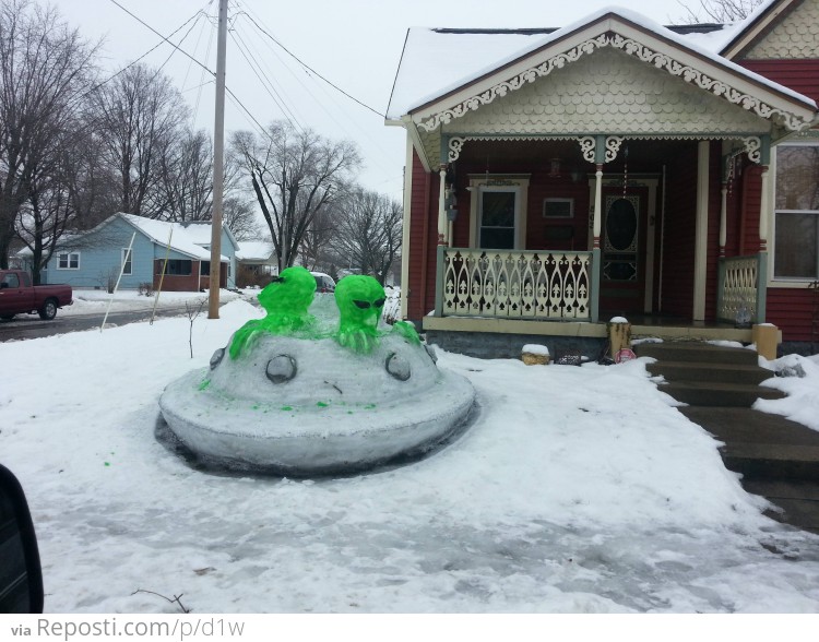 Alien Snowman