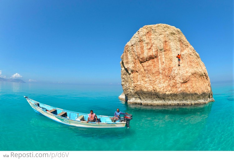 Rock Climbing In Yemen