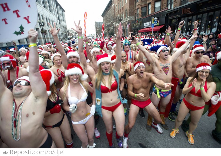 Boston Santa Speedo Run