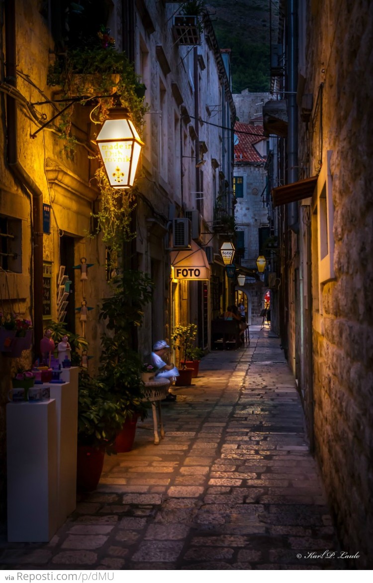 Narrow Street, Dubrovnik