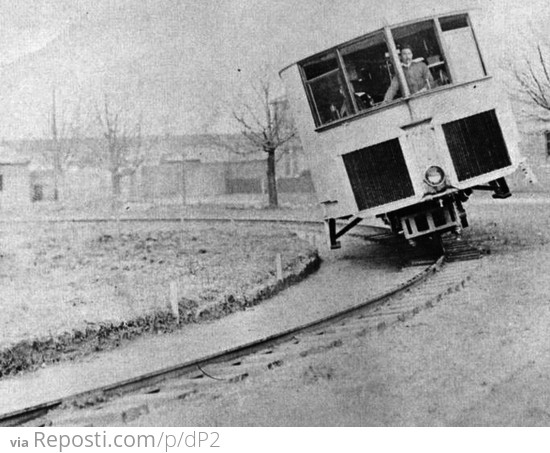 Gyro Monorail From 1907