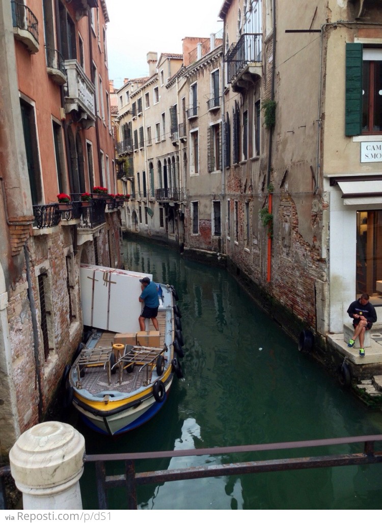 Moving in Venice, Italy