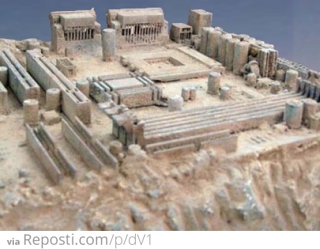 Old motherboard looks like Ancient Greece