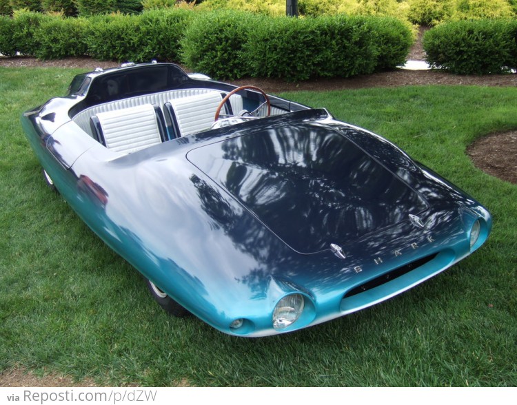 1692 Shark Roadster