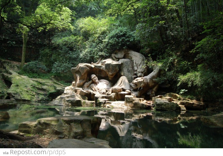 Dreaming of the Tiger Spring in Hangzhou