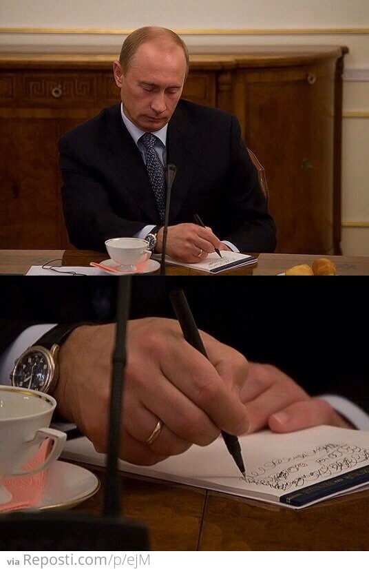 Putin taking notes while Obama was speaking