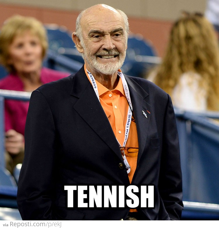 When does Sean Connery arrive at Wimbledon?