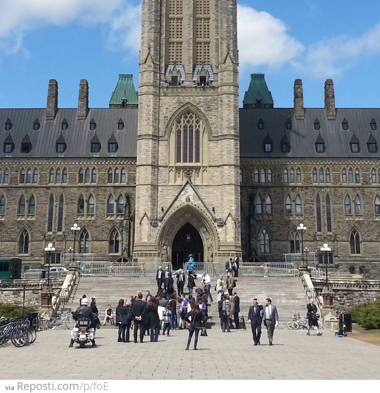 ###This is the entrance to canadian democracy itself. It is guarded by two ancient stone protectors.

