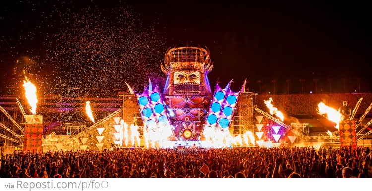 ###QDance Stage @ Electric Daisy Carnival 2012 - Las Vegas, Nevada
