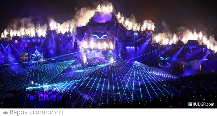 ###Tomorrowland 2013 - Boom, Belgium

