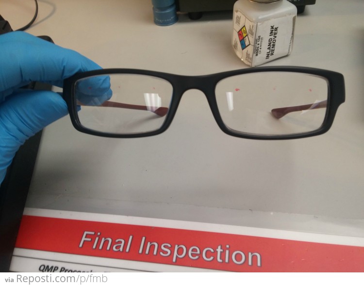 We mark up the optical centers of the RX in the frame with the lensometer.