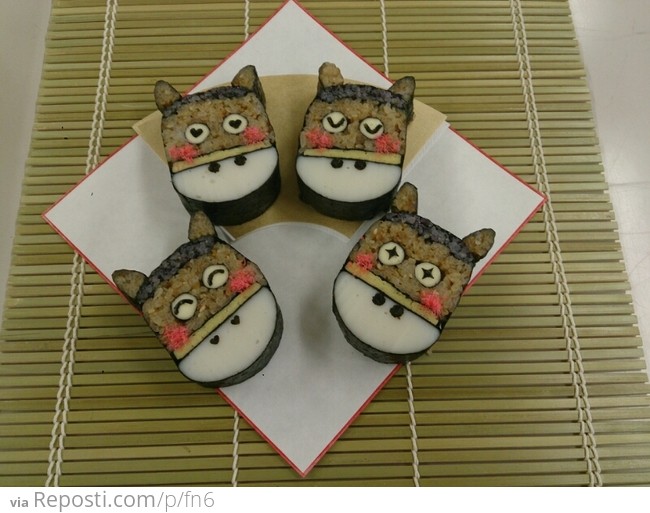 Source: http://news.distractify.com/matt-buco/beautiful-sushi-art/