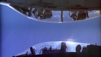 Top Gun Flips The Bird