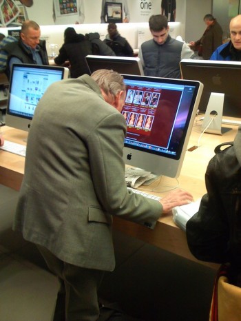 Apple Store Dirty Old Man