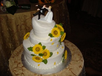 Runaway Groom Cake