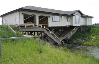 Mobile Home vs Bridge