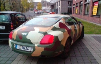 Camo Bentley