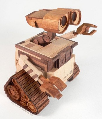 Wooden Wall-E