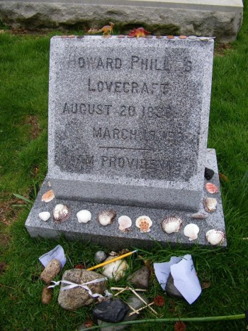HP Lovecraft's Grave