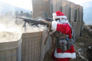 Machine Gun Santa