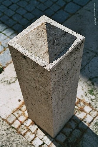 Pyramid or hole?