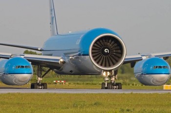 Plane Face Swap