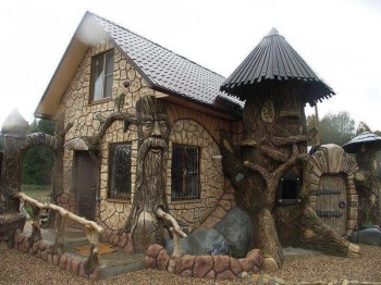 This house is amazing!
