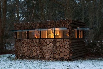 A very cool little log cabin