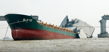 Boat Fail