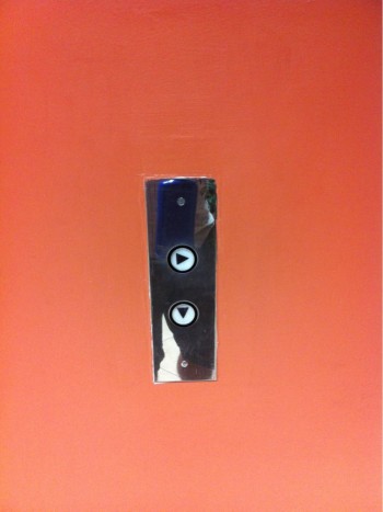 Sideways elevator