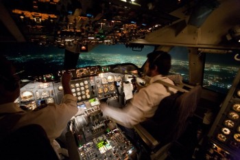 747 Cockpit