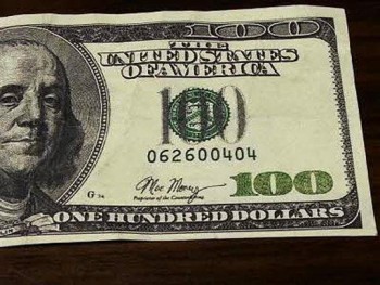 Protip: When Counterfeiting Benjamins, the Secretary of the Treasury's name isn't "Moe Money"