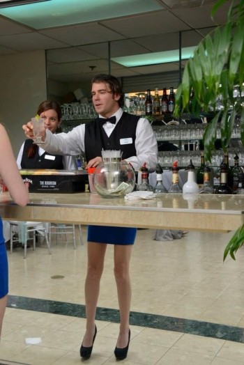 Hey bartender, I have that same skirt