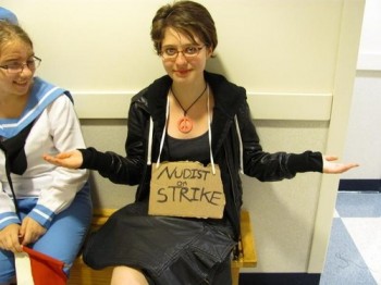 The Best Halloween Costume For Very Lazy People