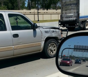 Truck: 1, Cow: 0