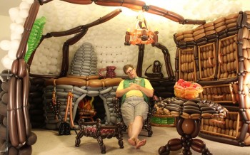 Hobbit Balloon House