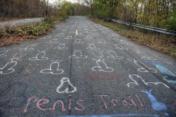 Penis Trail