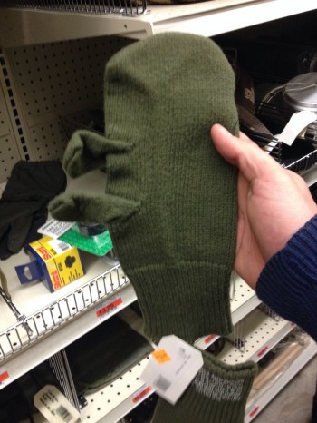 Perfect Mittens For Anyone With Two Thumbs