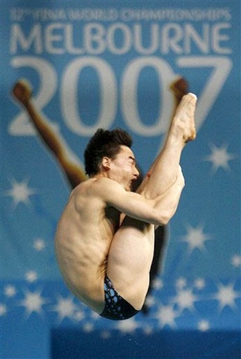 Diving Faces