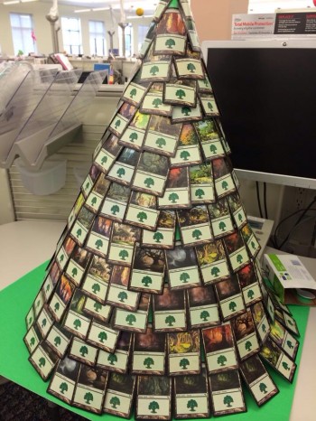 Magic Card Christmas Tree