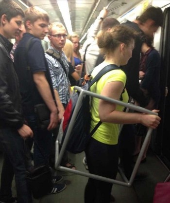 How not to be touched at the subway