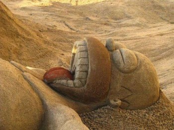 Homer Sleeping Sand Sculpture