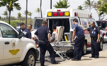 Teen OK after riding in wheel well of Hawaii jet